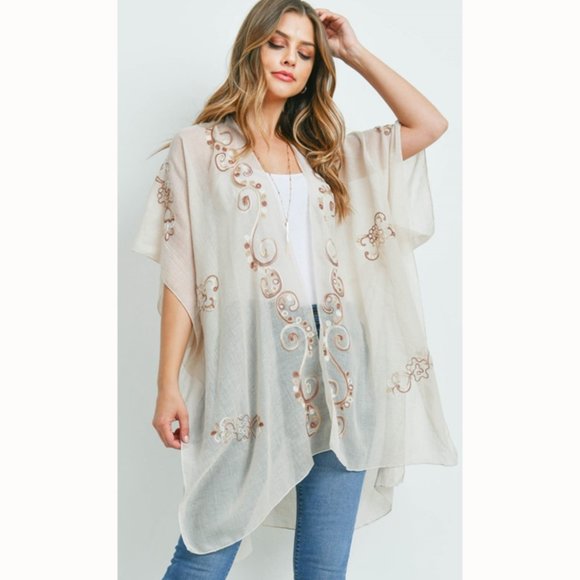 FREE Kimono - Must Add Listing To Bundle - Picture 3 of 8